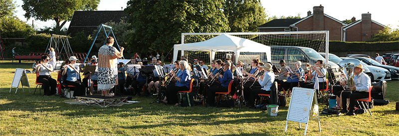 picture of the band on the rec